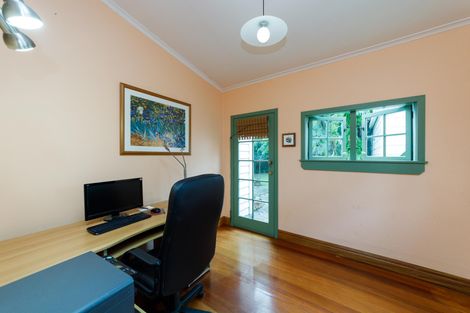 Photo of property in 85 Victoria Avenue, Palmerston North, 4410