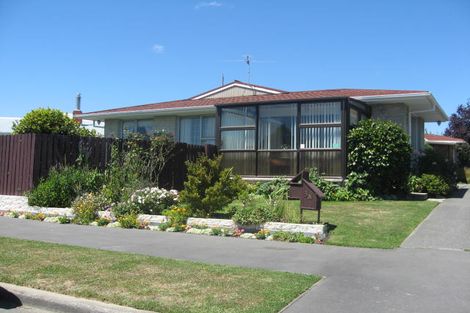 Photo of property in 1/3 Nanette Street, Upper Riccarton, Christchurch, 8041