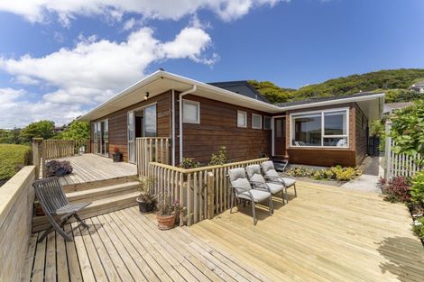 Photo of property in 37 Bosun Terrace, Whitby, Porirua, 5024
