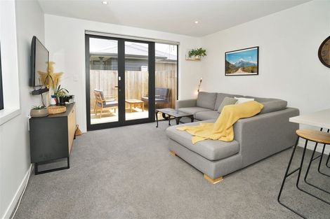 Photo of property in 2/58 Mansel Avenue, Hillcrest, Hamilton, 3216