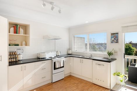 Photo of property in 1 Jonathon Street, Brookfield, Tauranga, 3110