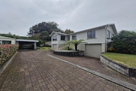 Photo of property in 5 Hillside Crescent, Westown, New Plymouth, 4310