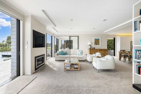 Photo of property in 314 Waterways Parade, Pauanui, Hikuai, 3579