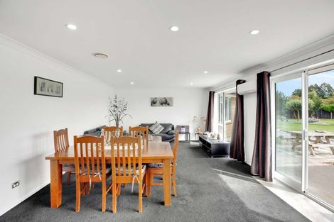 Photo of property in 15 Riverside Way, Amberley, 7410