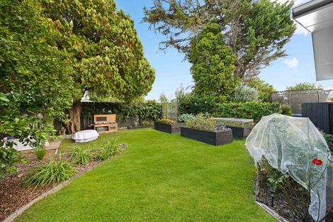 Photo of property in 30 Rhonda Avenue, Deanwell, Hamilton, 3206