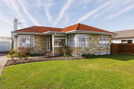 Photo of property in 812 Lyell Street, Akina, Hastings, 4122