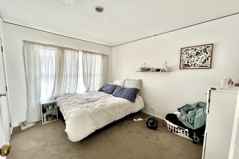 Photo of property in 200 Clovelly Road, Bucklands Beach, Auckland, 2012