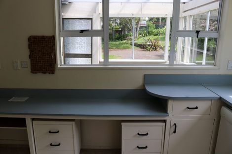 Photo of property in 36 Parkes Avenue, Saint Johns Hill, Whanganui, 4501