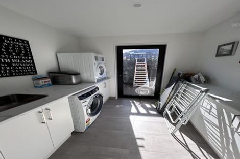 Photo of property in 2 Wanderer Lane, Jacks Point, Queenstown, 9371