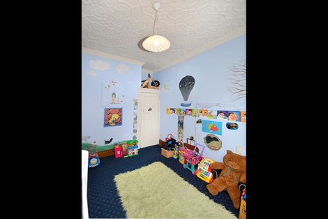 Photo of property in 11 Playfair Street, Caversham, Dunedin, 9012