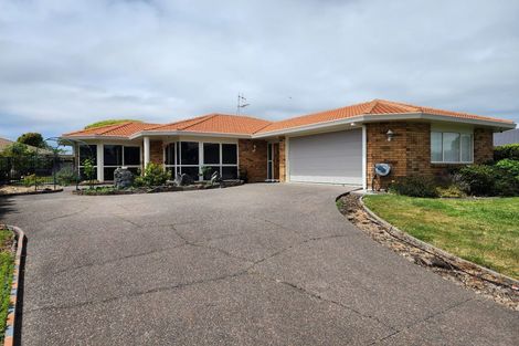 Photo of property in 37 Lotus Avenue, Mount Maunganui, 3116