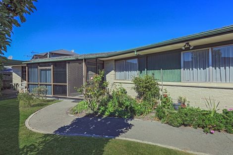 Photo of property in 23 Avondale Road, Taradale, Napier, 4112