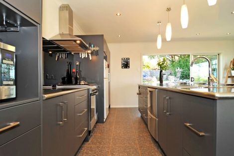 Photo of property in 58 Stephen Street, Halfway Bush, Dunedin, 9010