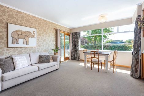 Photo of property in 32 Wadeley Road, Ilam, Christchurch, 8041