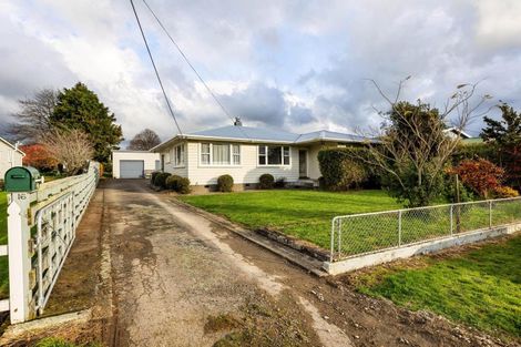 Photo of property in 16 Alfredton Road, Eketahuna, 4900
