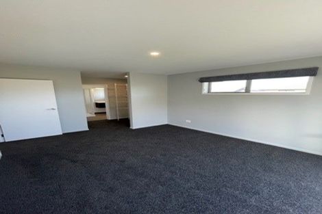 Photo of property in 28 Te Kanawa Lane, Rolleston, 7615