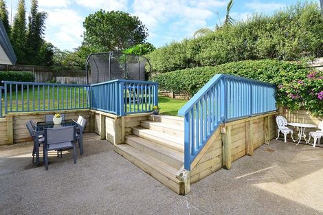 Photo of property in 9 Jelas Road, Red Beach, 0932