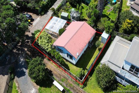 Photo of property in 17a Leaming Place, Clarks Beach, 2122