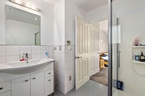 Photo of property in 10 Tyndall Street, Wanaka, 9305