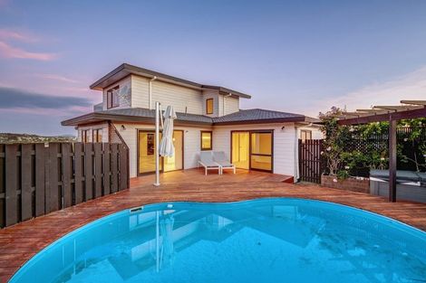 Photo of property in 47 Shuttleworth Place, Manly, Whangaparaoa, 0930
