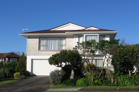 Photo of property in 1/55 Bramley Drive, Farm Cove, Auckland, 2012