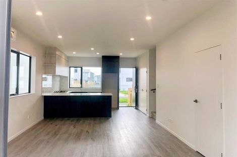 Photo of property in 50 Opoka Street, Papakura, 2110