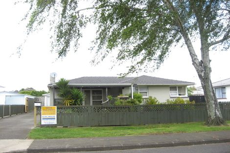 Photo of property in 24 Tairere Crescent, Rosehill, Papakura, 2113