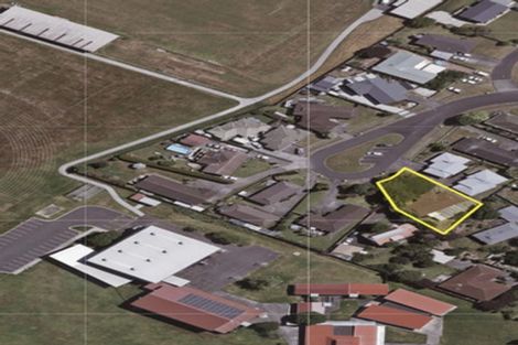 Photo of property in 16 Churchill Terrace, Waiuku, 2123