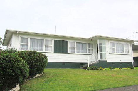 Photo of property in 12 Dewe Avenue, Feilding, 4702