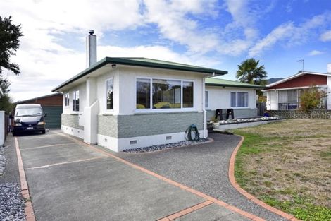 Photo of property in 3 Fergusson Street, Stoke, Nelson, 7011