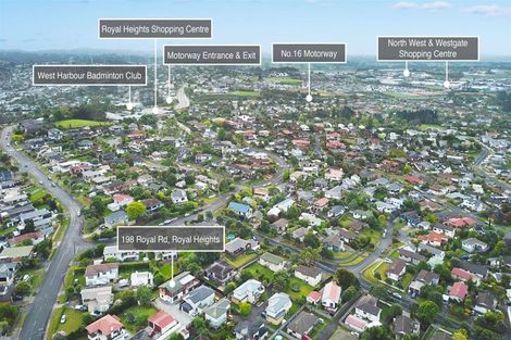Photo of property in 198 Royal Road, Massey, Auckland, 0614