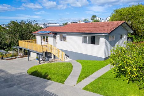 Photo of property in 191 Rangatira Road, Beach Haven, Auckland, 0626