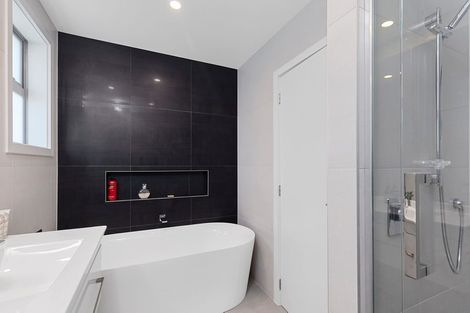 Photo of property in 66a Arran Road, Browns Bay, Auckland, 0630