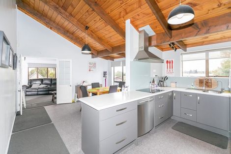 Photo of property in 15 Carew Street, Nawton, Hamilton, 3200