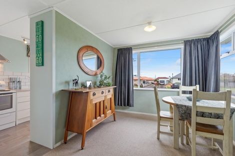 Photo of property in 4 Rugby Street, Levin, 5510