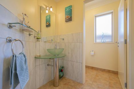 Photo of property in 38 Motukorure Parade, Cooks Beach, Whitianga, 3591