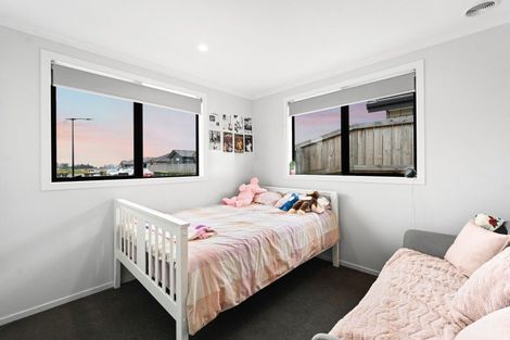 Photo of property in 41 Waruhia Crescent, Rototuna North, Hamilton, 3210