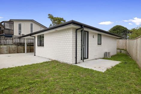 Photo of property in 6 Banks Street, Marfell, New Plymouth, 4310