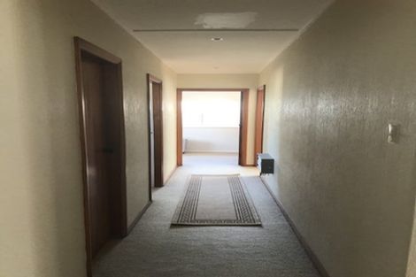 Photo of property in 102 Miramar Avenue, Miramar, Wellington, 6022