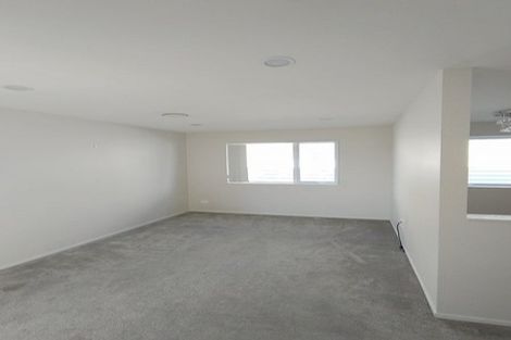 Photo of property in 75 Rosewell Crescent, Flat Bush, Auckland, 2019