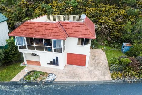 Photo of property in 5 Sunningdale Lane, Woodridge, Wellington, 6037