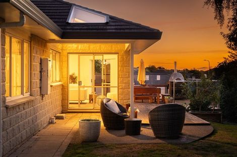 Photo of property in 10 Harvest Court, Paraparaumu, 5032