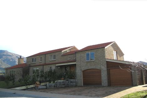 Photo of property in 36 Stonebrook Drive, Wanaka, 9305