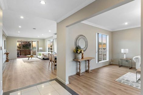 Photo of property in 23 Leafield Crescent, Henderson, Auckland, 0612