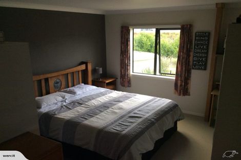 Photo of property in 245a Muriwai Valley Road, Muriwai, Waimauku, 0881