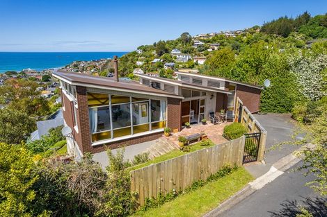 Photo of property in 4 Winston Place, Kew, Dunedin, 9012
