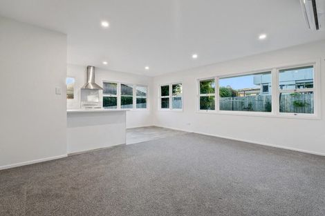 Photo of property in 47 Grande Vue Road, Hillpark, Auckland, 2102