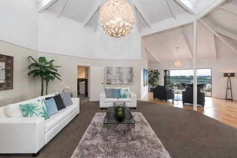 Photo of property in 45 Brick Bay Drive, Sandspit, Warkworth, 0982