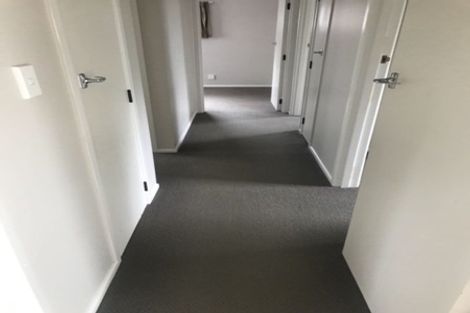 Photo of property in 2/75 Monarch Avenue, Hillcrest, Auckland, 0627