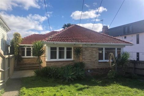 Photo of property in 70 Shelly Beach Road, Saint Marys Bay, Auckland, 1011